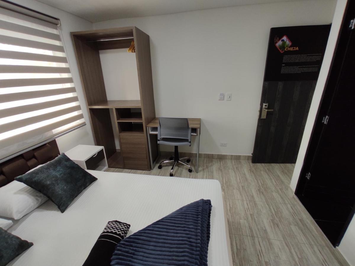Hostel Boutique Nido De Loros Medellin Exterior photo